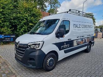 Damaged car Renault Master 2.3 DCI 135 L2 H2 Airco 2020/11