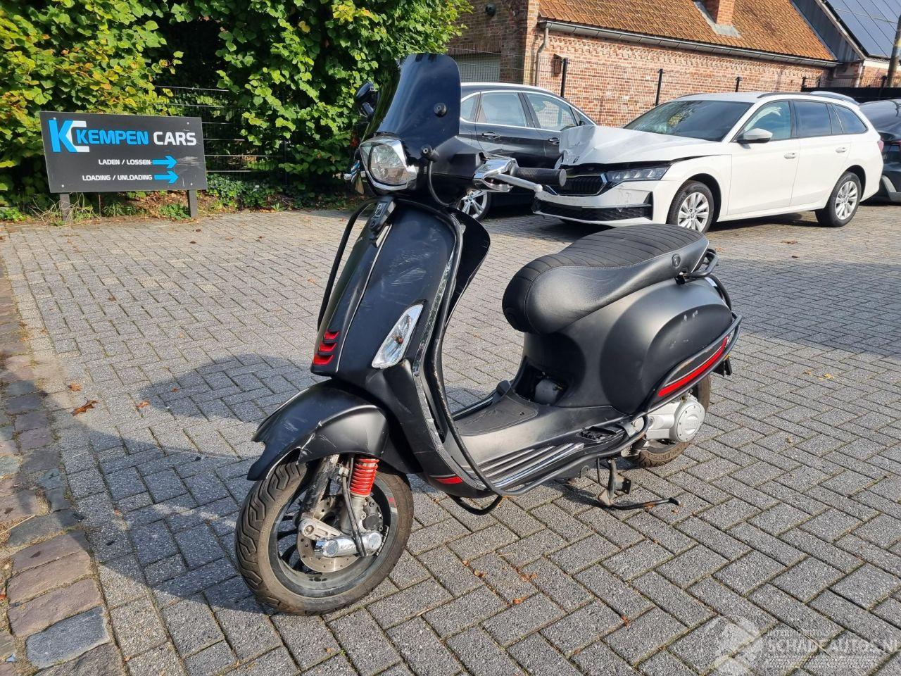 Vespa  Sprint S 50