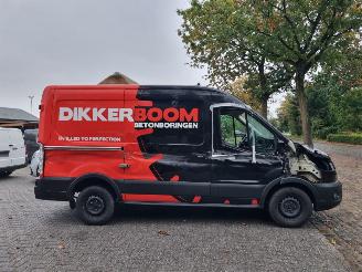 Ford Transit 2.0 TDCI 170PK Airco Navi picture 6