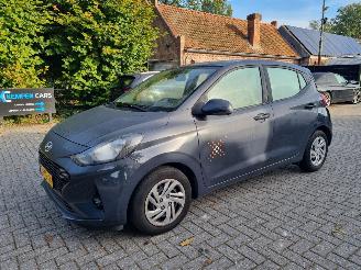 Vaurioauto  passenger cars Hyundai I-10 1.0 Comfort Airco 2024/4