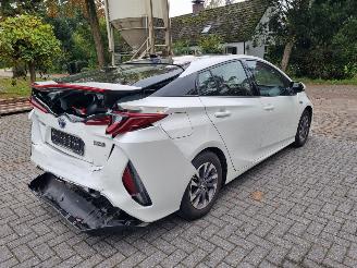Toyota Prius 1.8 Plugin Hybrid Clima Stoelverw Navi picture 5