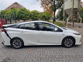 Toyota Prius 1.8 Plugin Hybrid Clima Stoelverw Navi picture 6