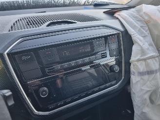 Volkswagen Up! 1.0 Airco picture 11