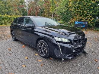 krockskadad bil auto Peugeot 308 Puretech 130 Aut Navi Camera Clima 2023/4