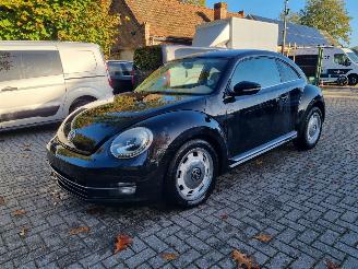 Vaurioauto  passenger cars Volkswagen Beetle 1.2 TSI Airco Stoelverw. Leder 2013/5