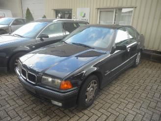 BMW 3-serie  picture 1