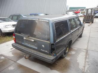 Volvo 740  picture 2