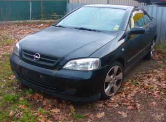 Vrakbiler auto Opel Astra coupe 2001/1