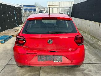 Volkswagen Polo DSG AUTOMAAT / DRIVEABLE DAMAGE / LED / STOELVERWARMING picture 4