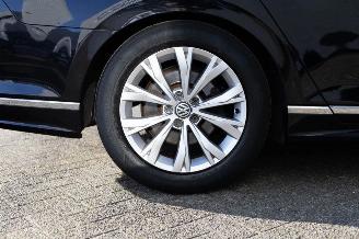 Volkswagen Passat 1.4 TSI ACT 3X R-LINE PANO/LEDER/LED/NAVI/CLIMA SCHADEVRIJ/DAMAGEDFREE picture 7