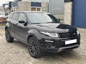 Land Rover Range Rover Evoque 2.0 TD4 FACELIFT AUT. SCHADEVRIJ | PANO | CAMERA | BLACK EDITION picture 3