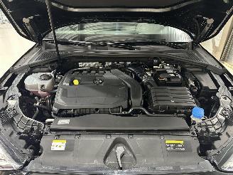 Audi A3 1.5 35 TFSI S-LINE LEDER/NAVI/CAMERA//ASSIST/LED MATRIX/ VOL SCHADEVRIJ picture 17