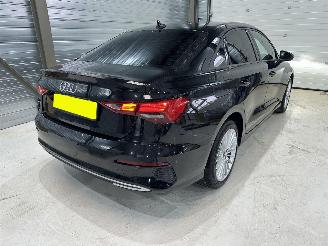 Audi A3 1.5 35 TFSI S-LINE LEDER/NAVI/CAMERA//ASSIST/LED MATRIX/ VOL SCHADEVRIJ picture 4