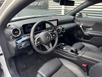 Mercedes A-klasse A180d GROOT SCHERM/LED/CAMERA picture 8