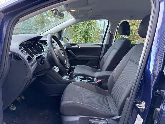 Volkswagen Touran 1.4 TSI MFS/PDC/CLIMA SCHADEVRIJ! picture 7