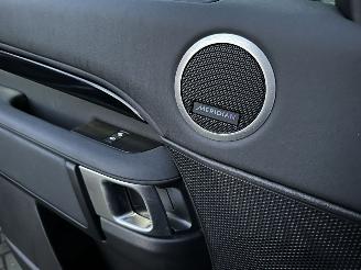 Land Rover Discovery 3.0 TD6 HSE V6 7-PERSOONS BLACK PACK PANORAMA FULL OPTIONS! picture 25