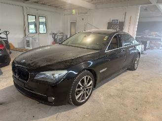 krockskadad bil auto BMW 7-serie 730d/PANO/MEMORY/HEAD-UP/VENTILATIE/4xSTOELVERW./XENON-LED/FULL-ASSIST/TREKHAAK/VOL! 2010/9