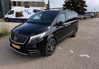 skadebil bedrijf Mercedes V-klasse V250 4 MATIC FULL OPTIONS 360CAMERA PANORAMA 2017/10