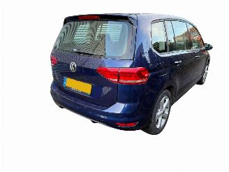 Volkswagen Touran 1.4 TSI MFS/PDC/CLIMA SCHADEVRIJ! picture 3