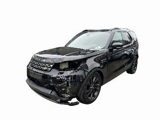 Vaurioauto  passenger cars Land Rover Discovery 3.0 TD6 HSE V6 7-PERSOONS BLACK PACK PANORAMA FULL OPTIONS! 2018/11