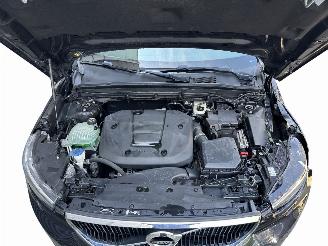 Volvo XC40 1.5 T3 R-Design NAVI/LED/CAMERA/FULL ASSIST/LEDER/VOL OPTIES! picture 9