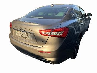 Maserati Ghibli 3.0 V6 Gran-Lusso Aut / SOFT-CLOSE / MINIMAL DAMAGE picture 4