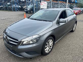 Coche siniestrado Mercedes A-klasse  2013/1