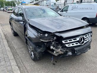 Mercedes GLA  picture 2