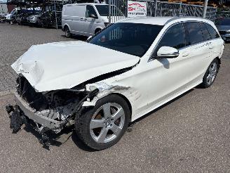 Vrakbiler auto Mercedes C-klasse  2016/1