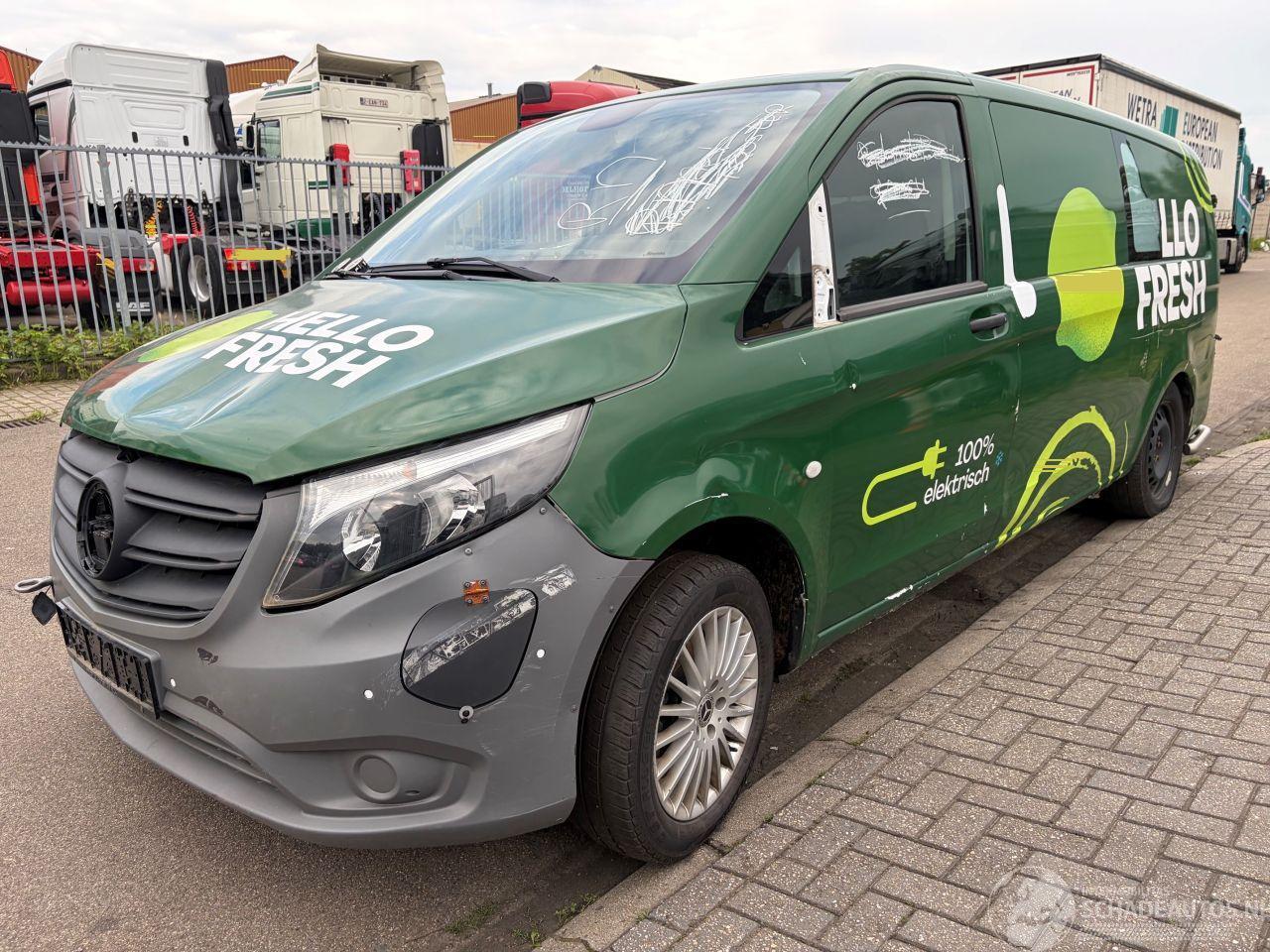 Mercedes Vito W447