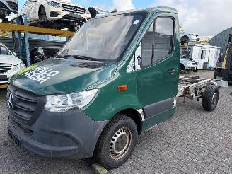 demontáž dodávky Mercedes Sprinter W907 2021/12