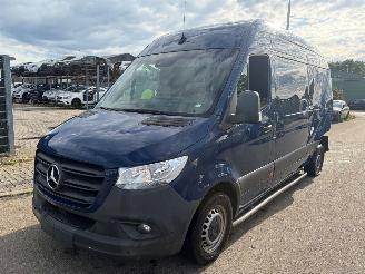 Vrakbiler bedrijf Mercedes Sprinter W907 2021/10