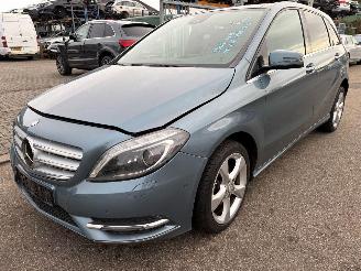 disassembly passenger cars Mercedes B-klasse W246 2013/7