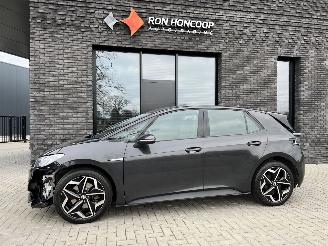 krockskadad bil auto Volkswagen ID.3 PRO 58kWh 204PK Aut. Elektrisch VOL! 2021/12