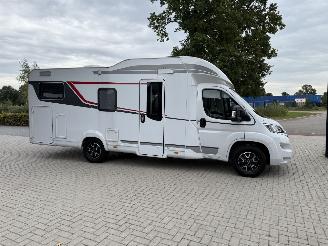LMC  H730 G Tourer Lift / Airco / Lengte Bedden picture 8