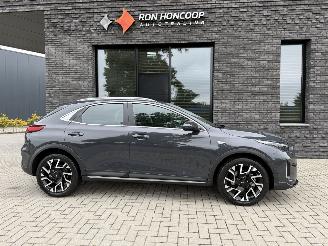 uszkodzony samochody osobowe Kia Xceed 1.5 T-GDI 140PK DCT7 VISION 2025/2