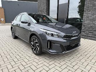 Kia Xceed 1.5 T-GDI 140PK DCT7 VISION picture 3