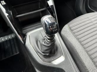 Peugeot 2008 NEW MODEL! 1.2 Turbo 101PK Active picture 26