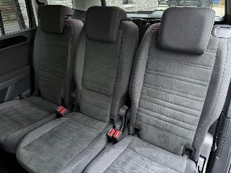 Volkswagen Touran FACELIFT 1.5 TSI 150PK DSG7 Highline 7-Personen picture 20