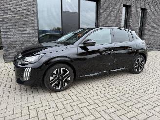 Peugeot 208 NEW MOD! 1.2 Turbo 101PK Allure picture 13