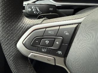 Volkswagen T-Roc 1.5 TSI 150PK DSG7 R-Line picture 29