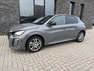 Peugeot 208 NEW MOD. 1.2 PureTech 101PK EAT8 Aut. Allure picture 2