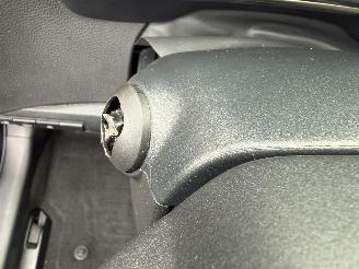 Toyota Corolla Touring Sports 1.8 Hybrid 140PK Aut. Dynamic picture 29