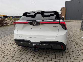 MG MG4 Electric Luxury 64kWh 204PK Aut. picture 8