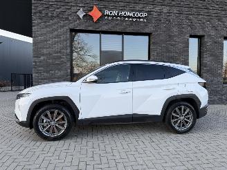 damaged passenger cars Hyundai Tucson 1.6 T-GDI PHEV 4WD 266PK Aut. Comfort 2024/7