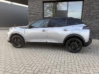 Peugeot e-2008 GT 54kWh 156PK Aut. NEW! picture 12