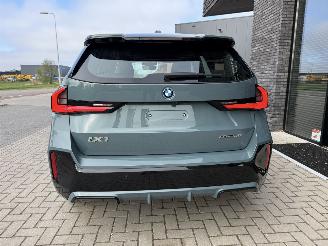 BMW iX1 eDrive20 67kWh 204PK M-Sport picture 13