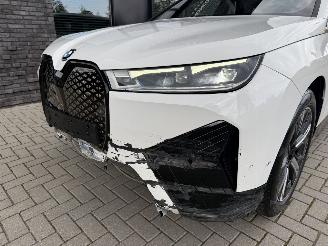 BMW iX xDrive40 Shadow Line 77kWh 326PK FULL OPTIONS! picture 42