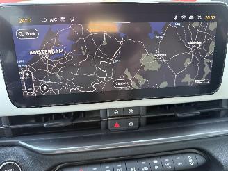Fiat 600 E La Prima 54kWh 157PK Aut. VOL! picture 22