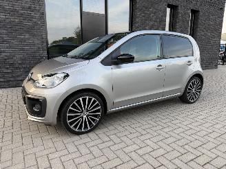 škoda osobní automobily Volkswagen Up! 1.0 MPI 60PK BMT High-UP! ECC Stoelverw. Multifunc. stuur 17” VOL! 2018/10